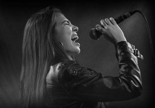 How much does a 30 minute voice lesson cost?